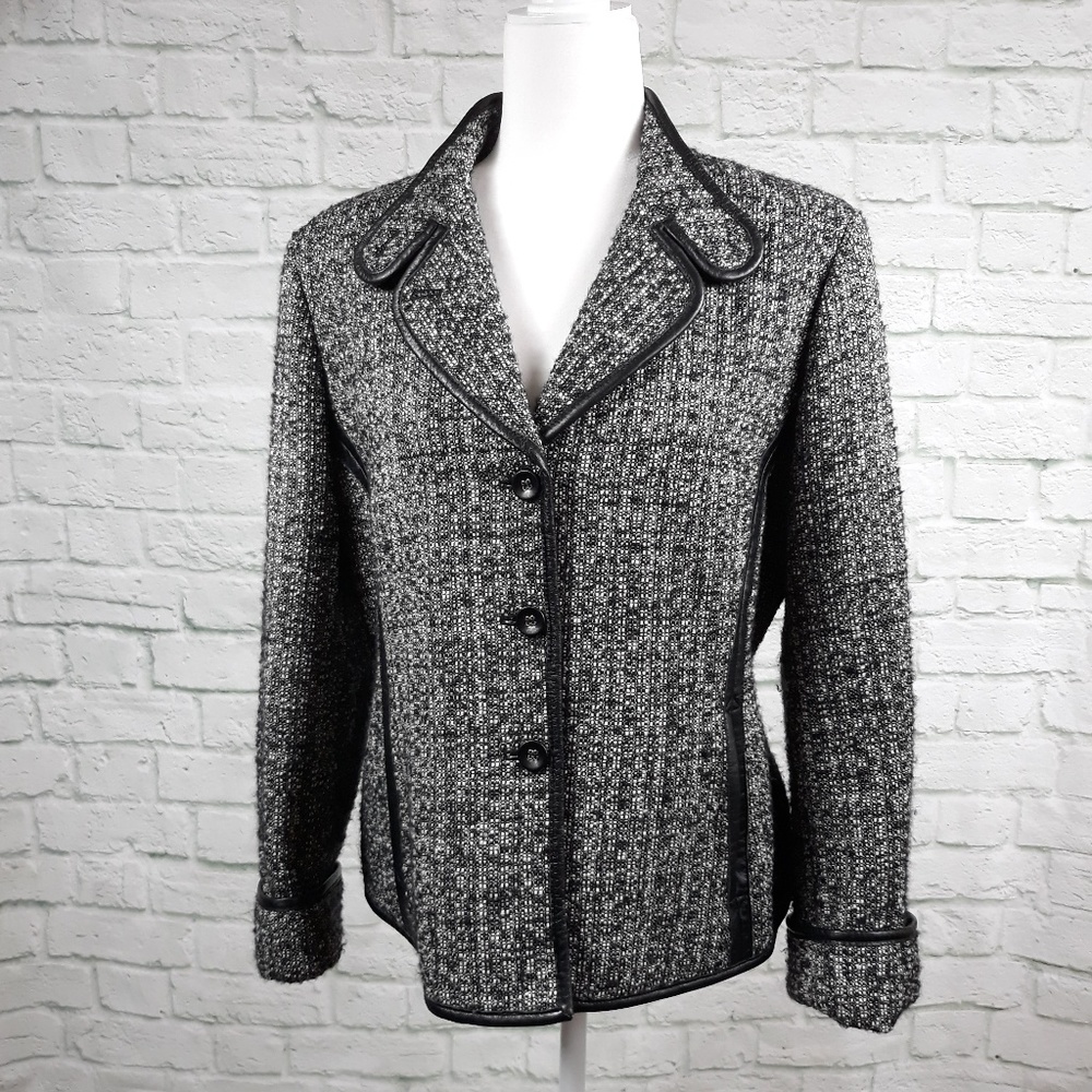 Jones New York jacket size 14